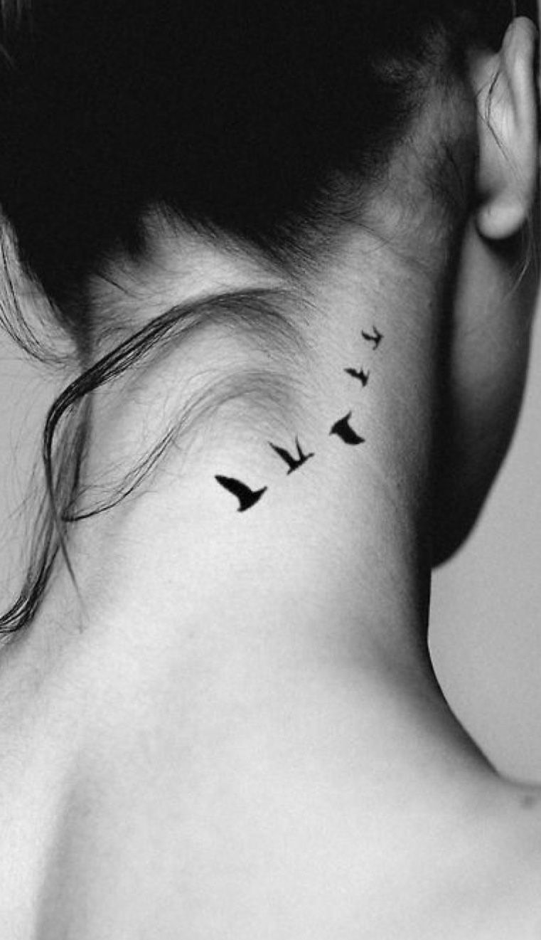 Tatuagem Na Nuca Feminina