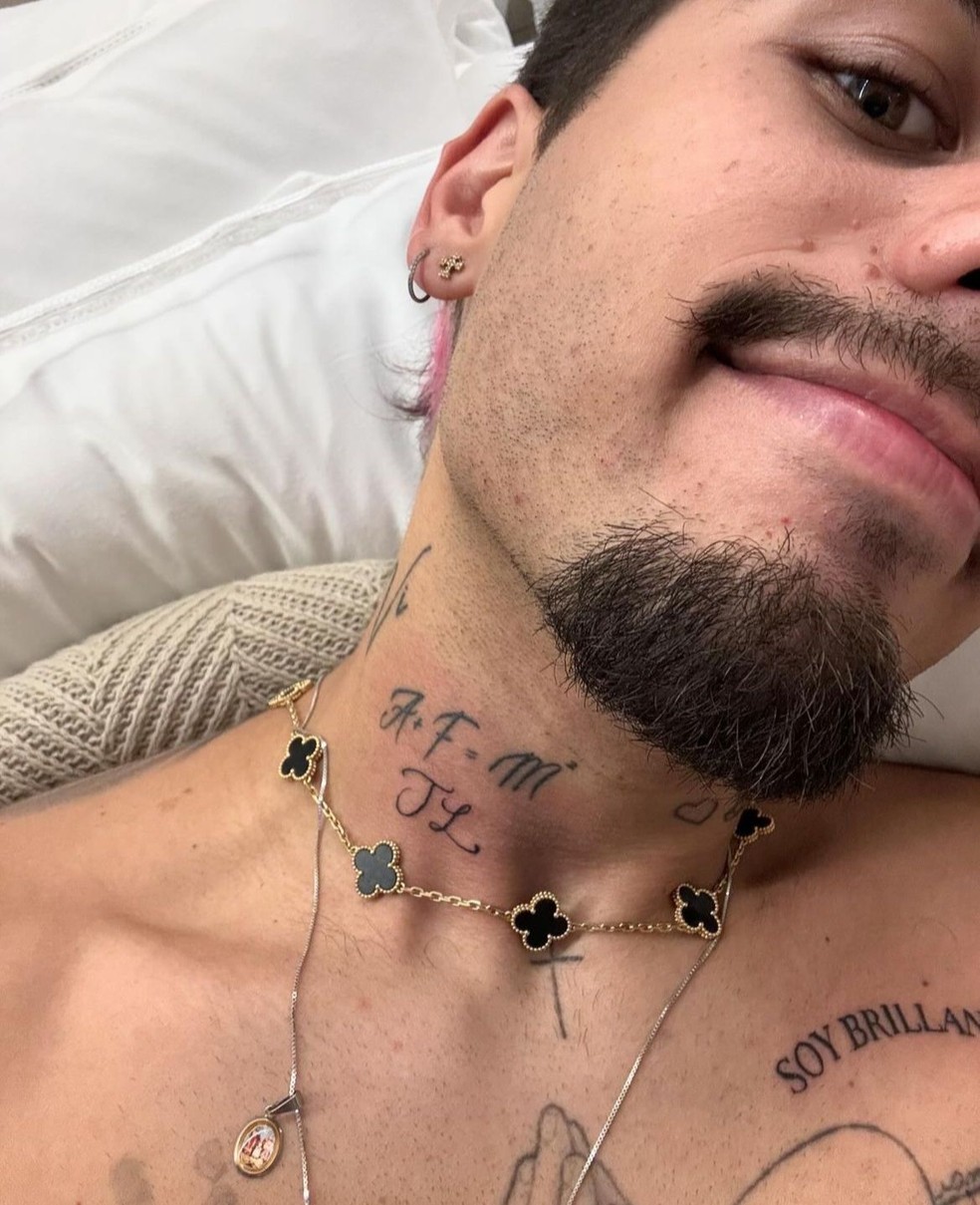 Tatuagens de Data de Nascimento: Inspirações para Homenagear Entes Queridos