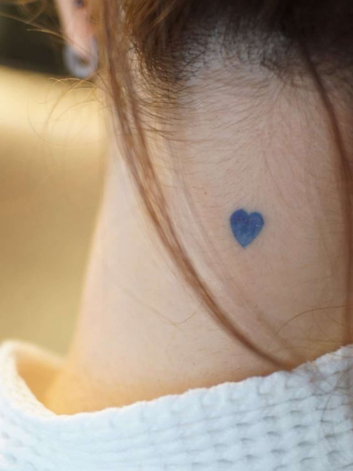 tatuagem escrita pescoço vs antebraço qual escolher