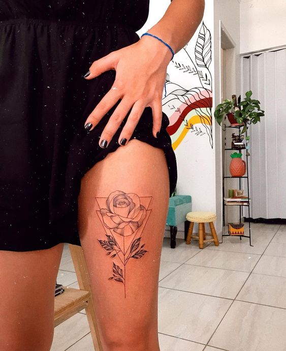 5 Títulos para Posts de Blog:
1. Tatuagem no Quadril com Frases Delicadas: Guia Completo de Inspiração
2. Fineline no Quadril: Descubra os Estilos e Significados
3. Frases Inspiradoras para Tatuar no Quadril: Amor-Próprio e Força
4. Como Escolher a Fonte Perfeita para sua Tatuagem de Frase no Quadril
5. Tatuagem de Frase na Cintura: Tendências e Dicas Essenciais
