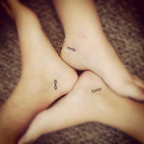 tatuagem de amizade para fortalecer laços