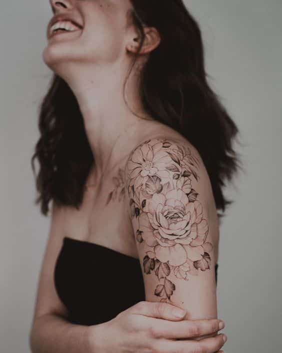 ideias tatuagem feminina braço delicada