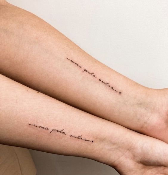 tatuagem nome filho vs. desenho símbolo