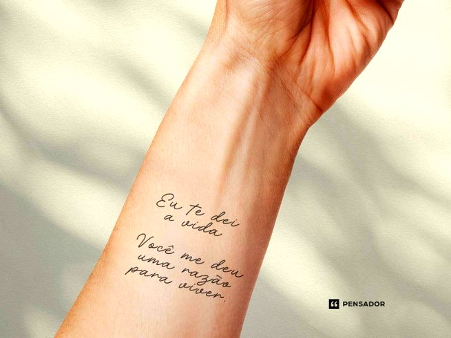 tatuagem para homenagear filhos com coordenadas