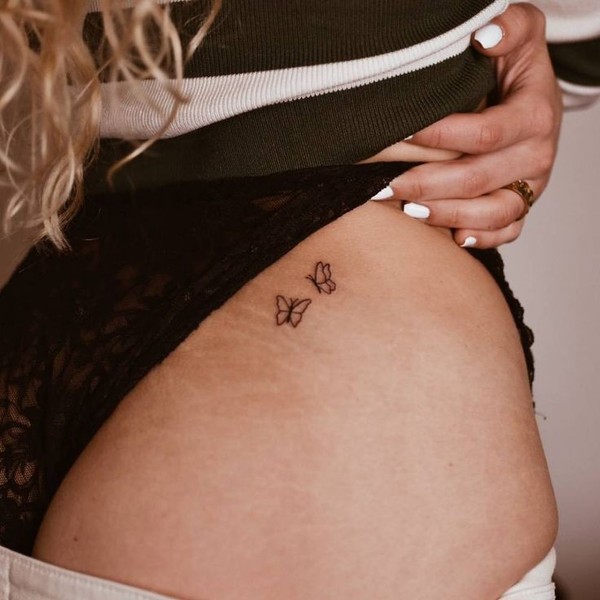 tatuagem discreta bunda