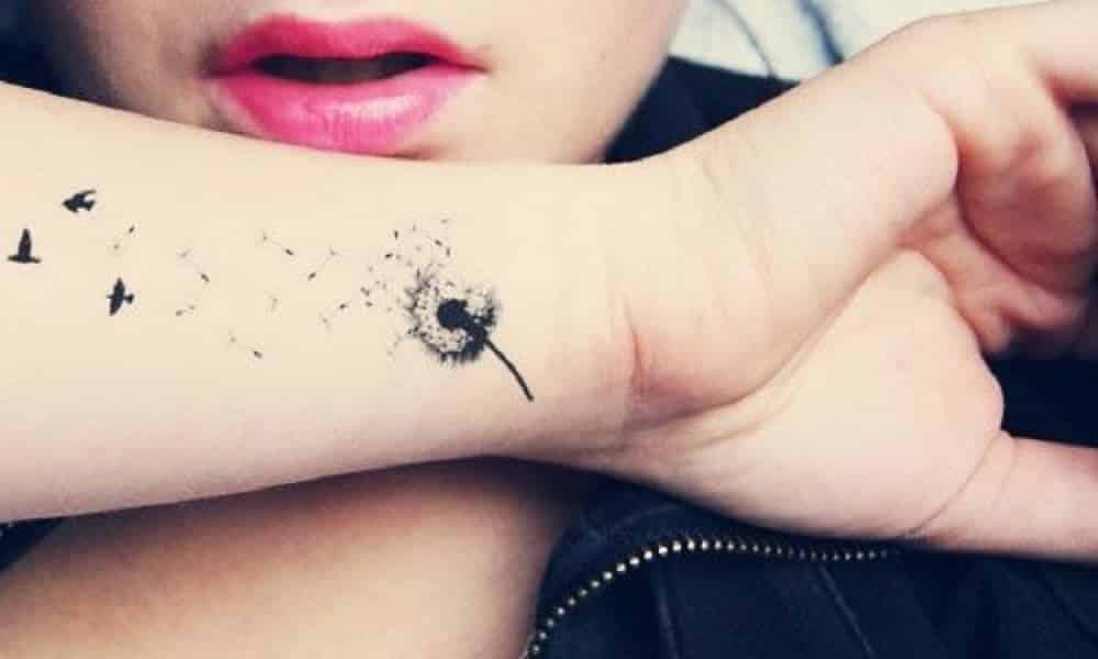 tatuagem pulso frases