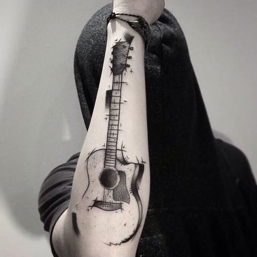 tatuagem guitarra