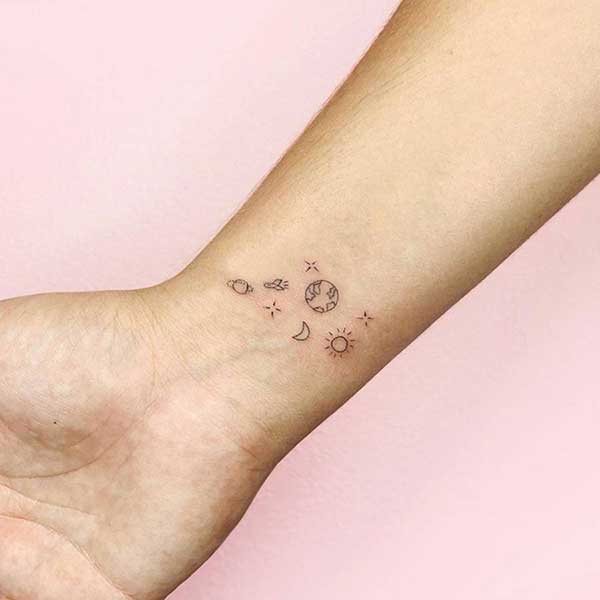 mini tatuagens com simbolismo