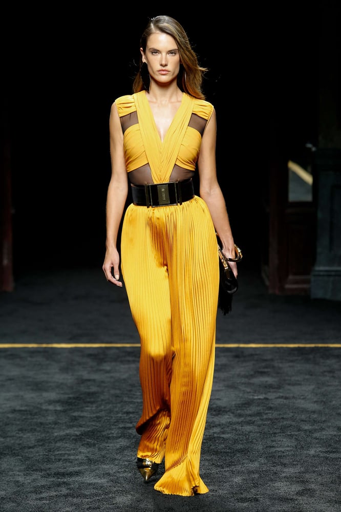 Slip Dress e Macacão: As Alternativas Elegantes de 2016 para Festas