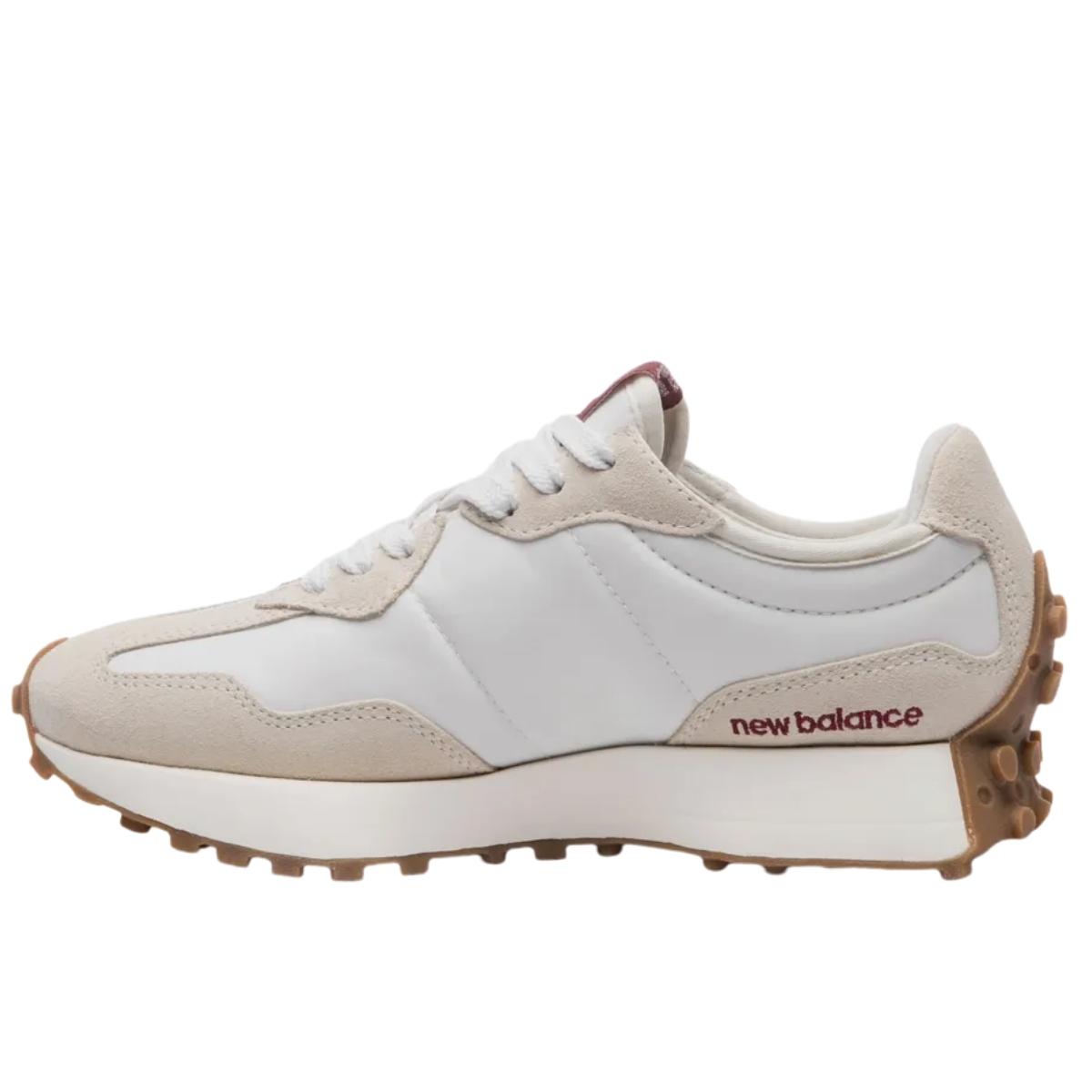 Tênis com N lateral feminino