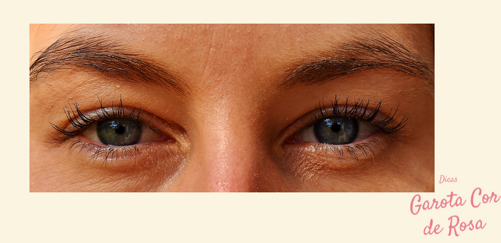 5 ideias de títulos:
1. Desvendando os Formatos de Olhos: Guia Completo para Maquiagem e Óculos
2. Olhos Amendoados