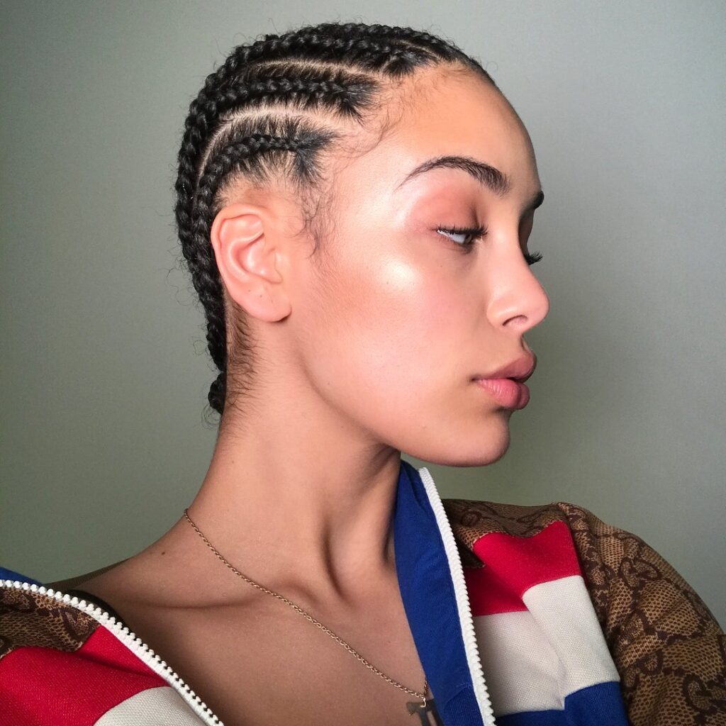ideias de trança nagô desenhada feminina para festas