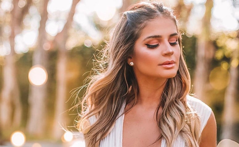 Tranças De Lado Cabelo Liso