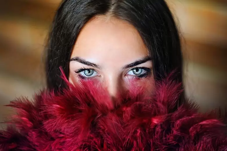 truques de maquiagem para olhos pequenos