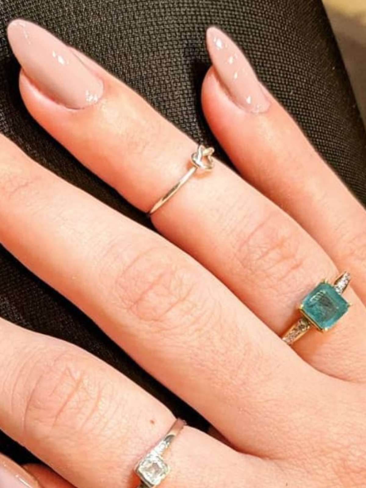 inspiração unha almond delicada