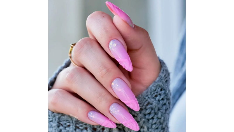 unha decorada rosa bebê com florzinha