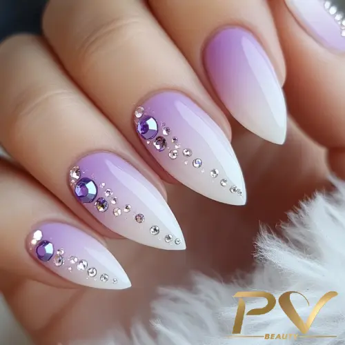 Unha Lilas Com Branco