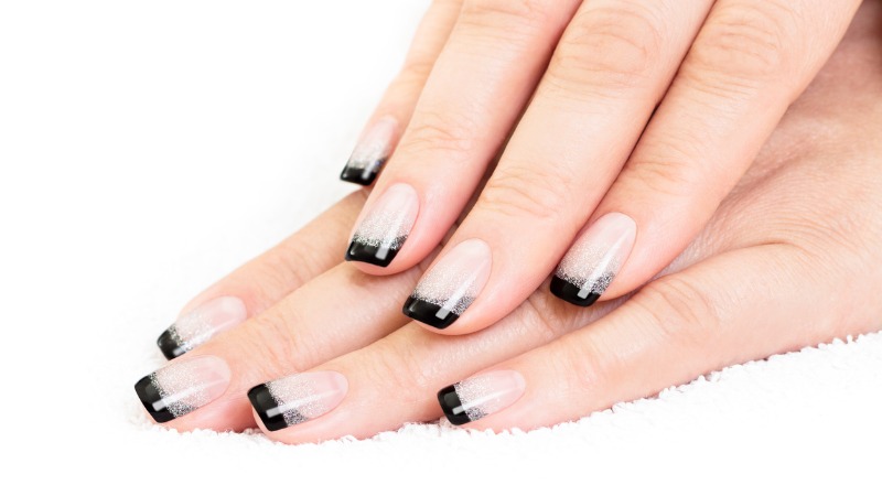 unhas abstratas preto e branco