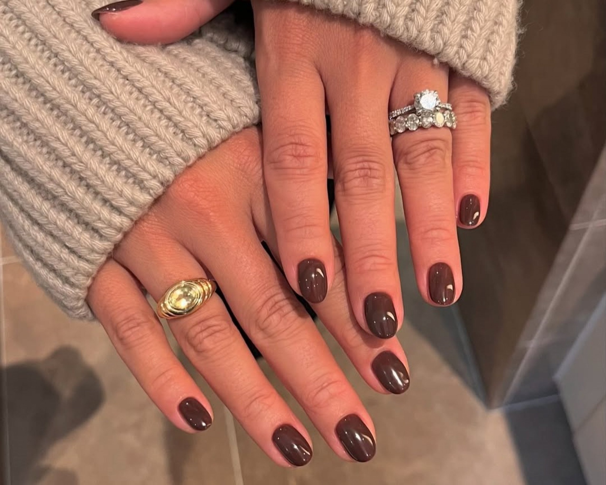 unhas curtas versáteis