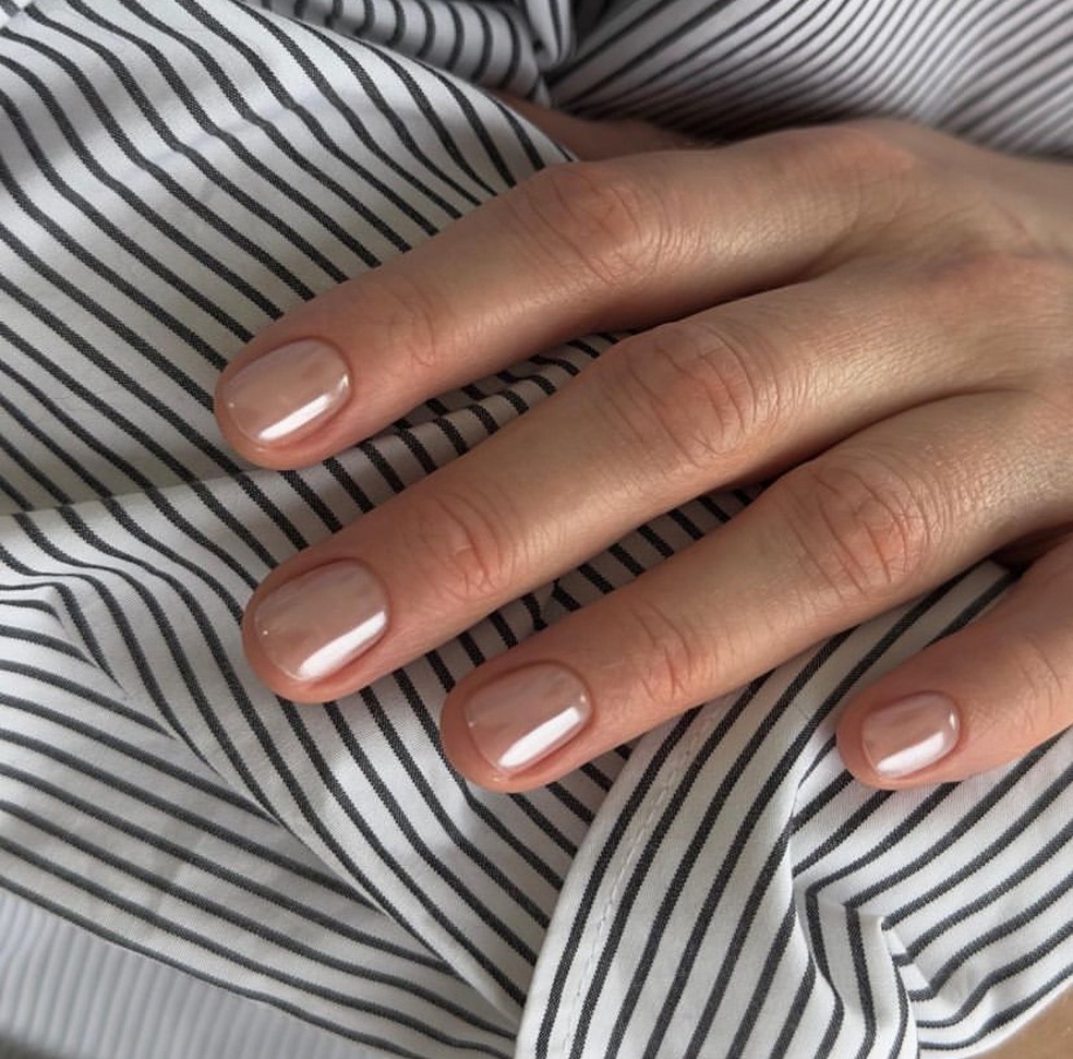 unhas curtas naturais