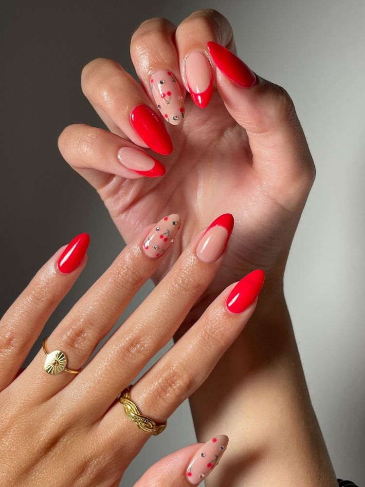 unhas almond longas