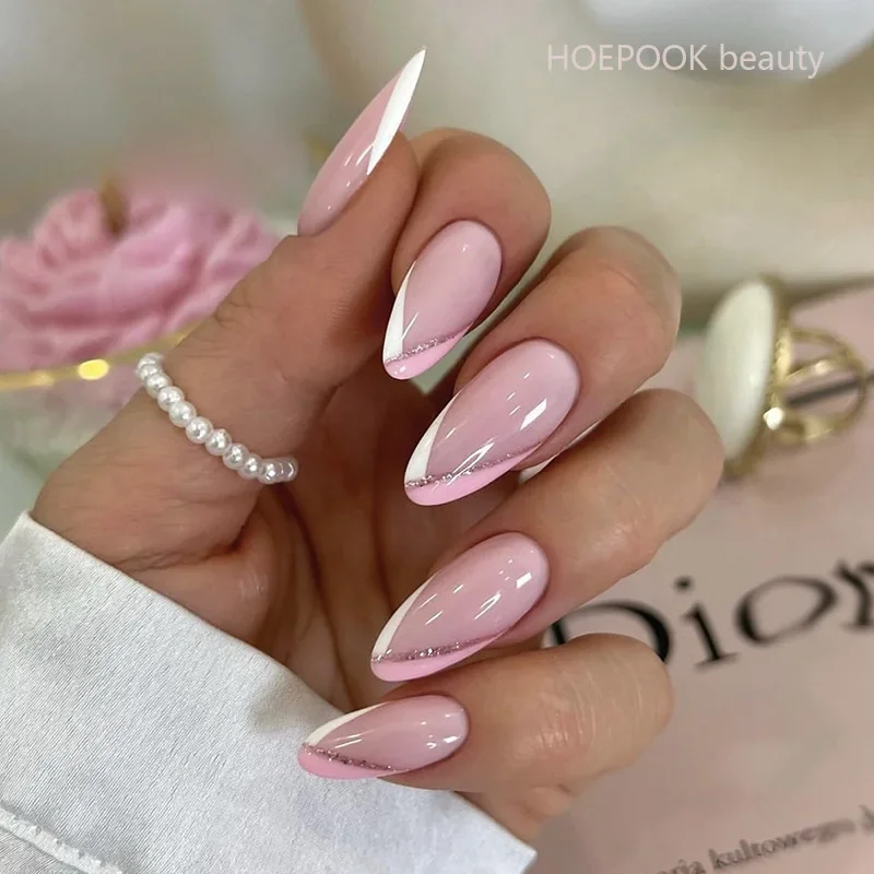 unhas almond abstratas