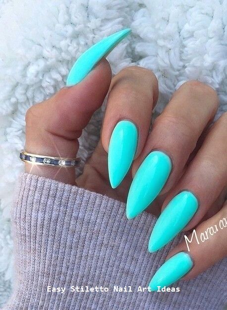 erros comuns ao fazer unhas azul turquesa em casa