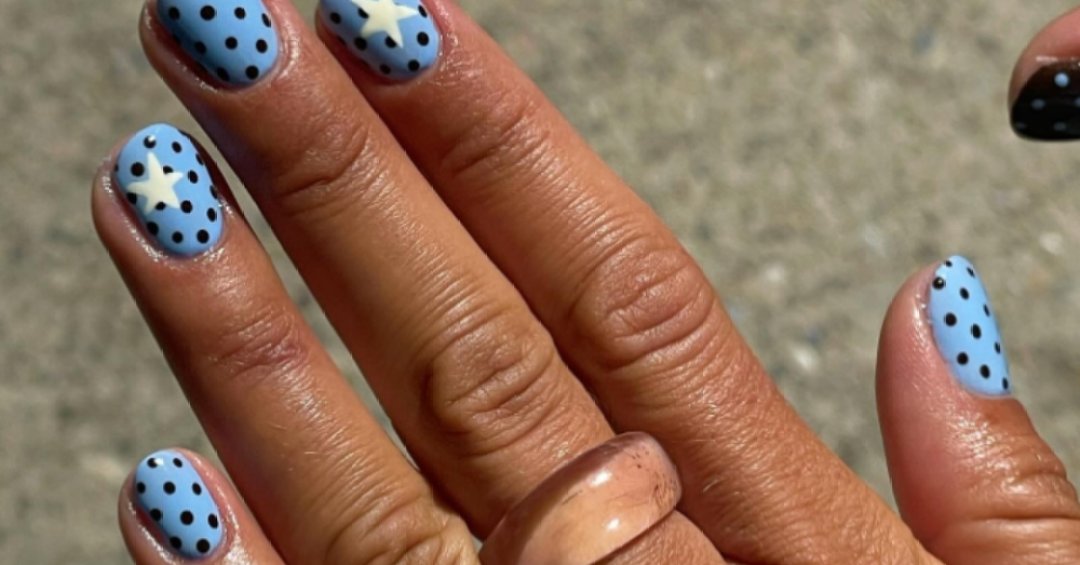 Unhas Decoradas Com Bolinhas