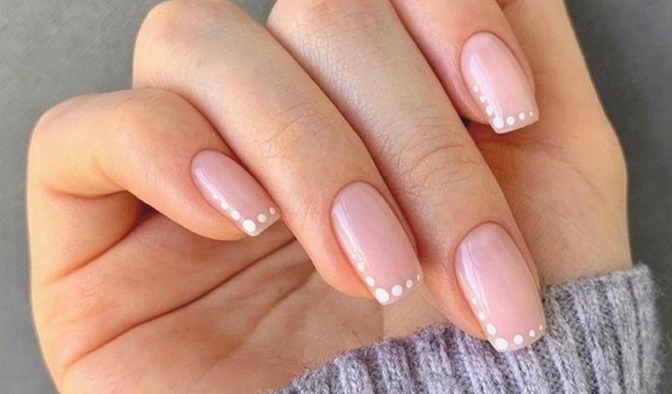 Unhas Decoradas Com Bolinhas