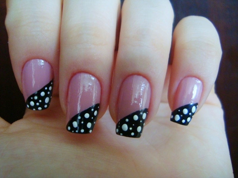 Unhas Decoradas Com Bolinhas