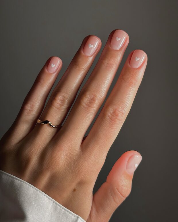 unhas curtas elegantes