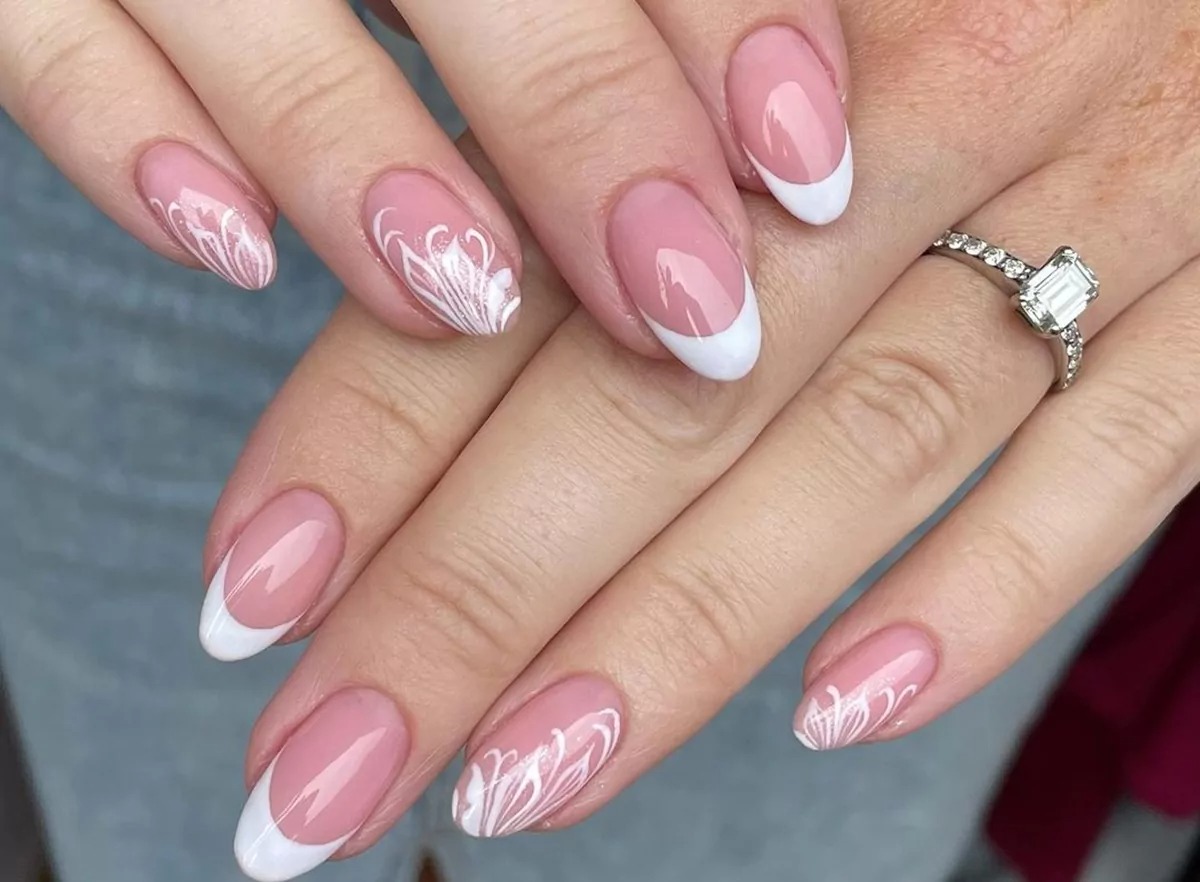 unhas redondas minimalistas