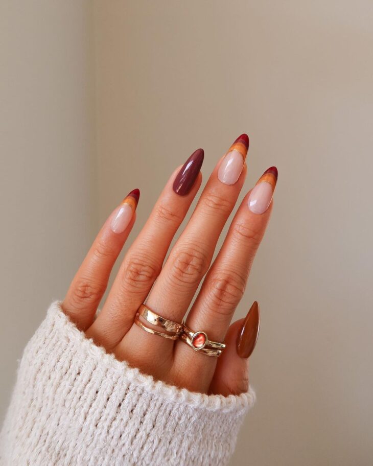 unhas redondas com glitter