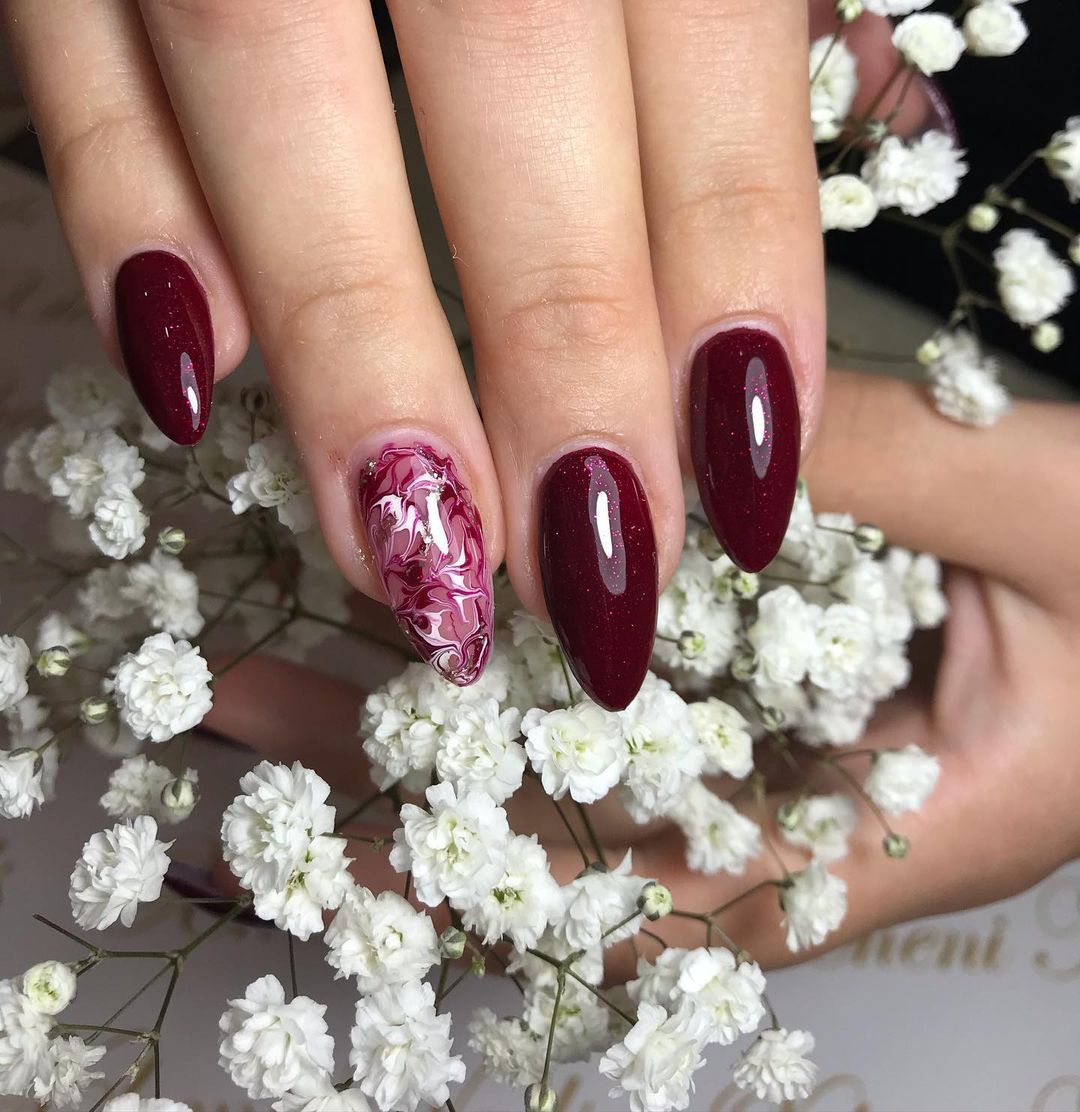 unhas vinho vs unhas vermelhas