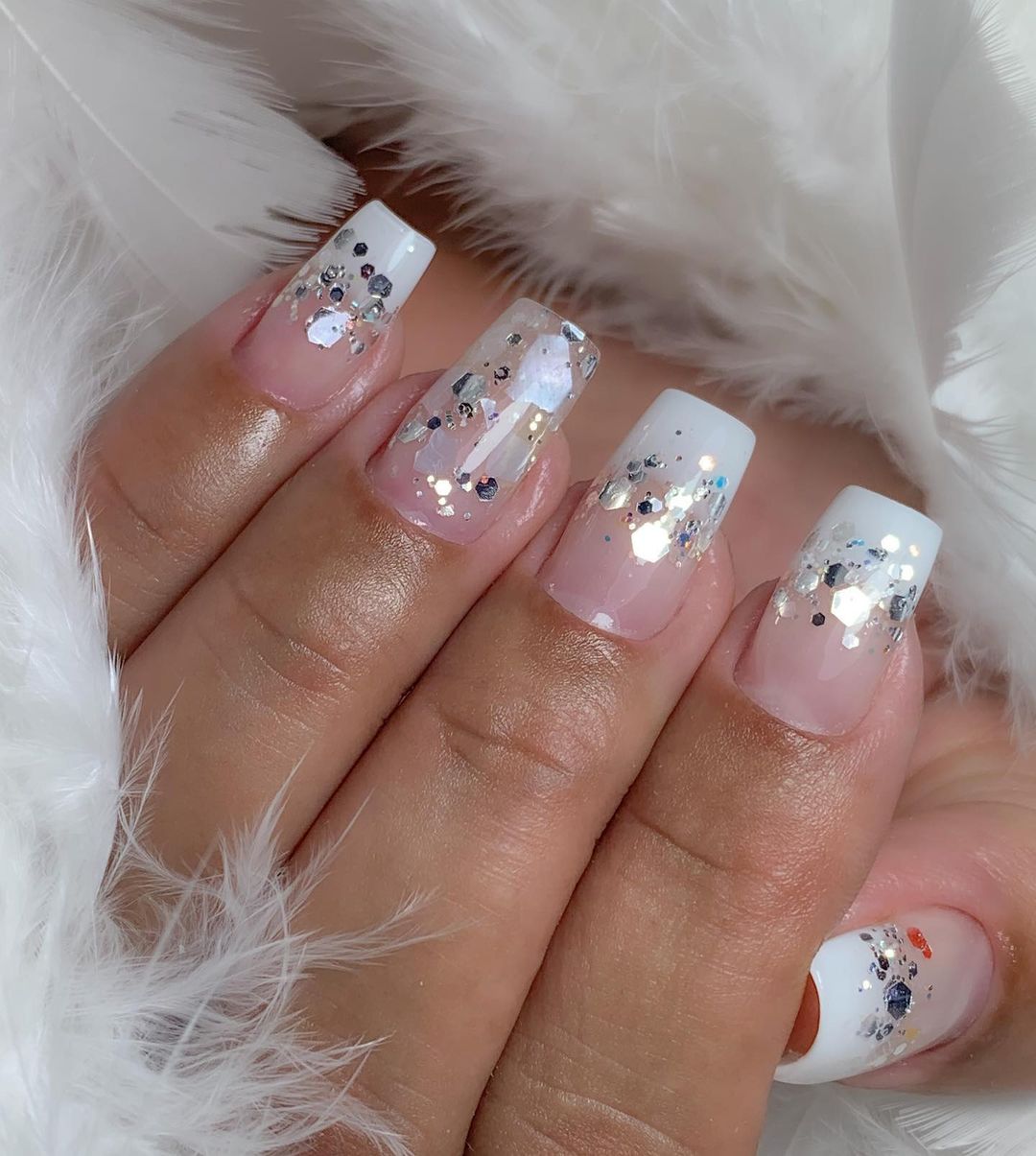 Francesinha Encapsulada: A Releitura Moderna da Nail Art Clássica