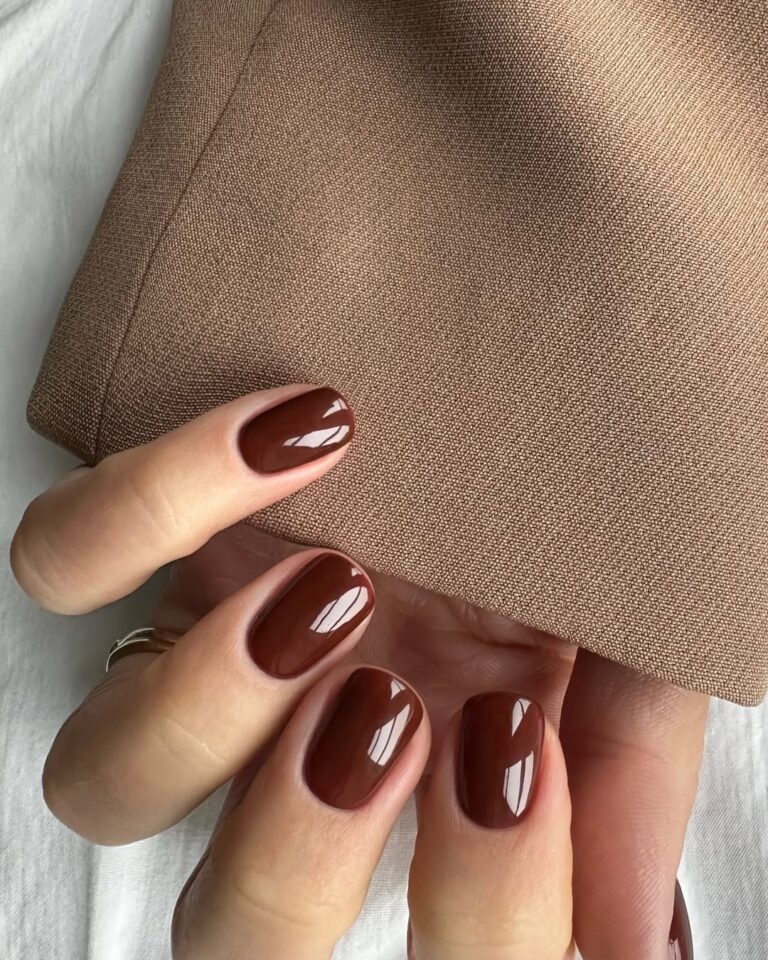 esmaltes marrom escuro importado ou nacional