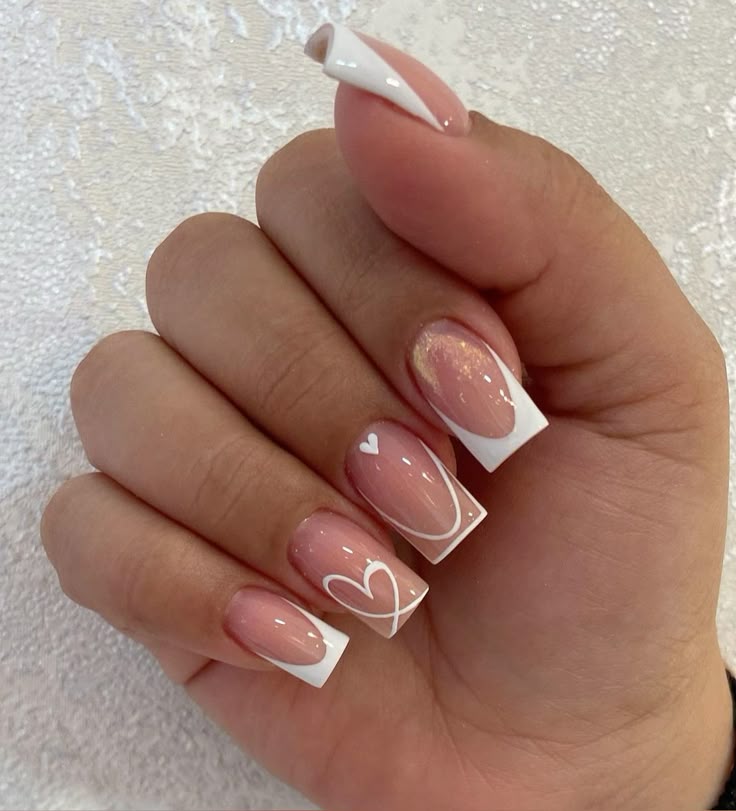 unhas naturais decoradas elegantes