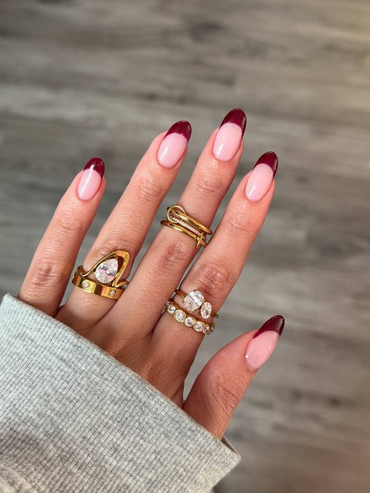 unhas de natal com flocos de neve