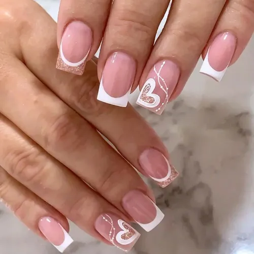 Unhas quadradas francesinha com glitter