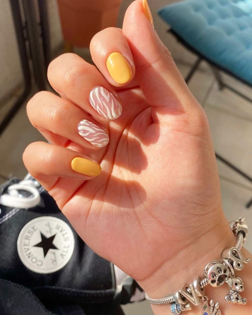 unhas simples vs unhas decoradas qual escolher