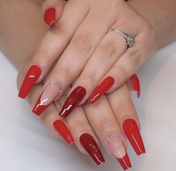 Unhas vermelhas em gel 2026