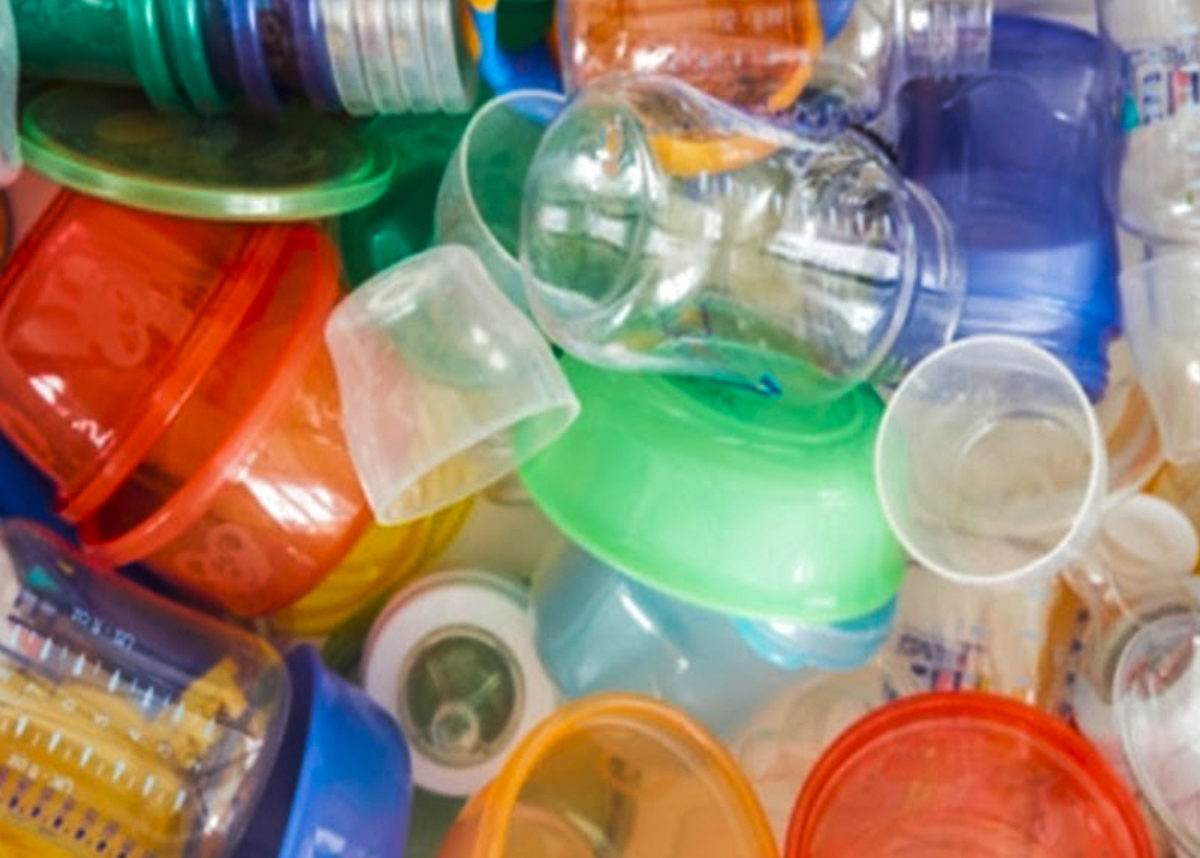 Como o Plástico Revolucionou a Indústria Automobilística