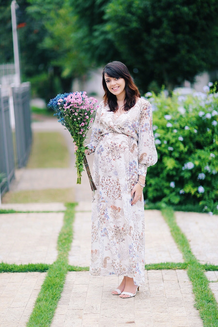 Guia Completo: Como Adotar o Estilo Floral de 2016 em Seus Looks Hoje