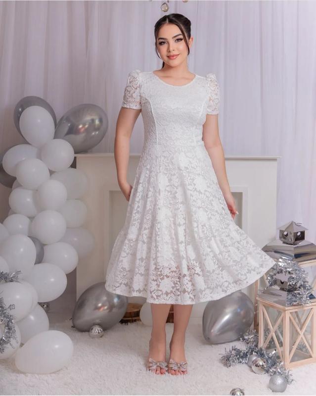 Vestidos assimétricos: O toque moderno para o seu look de festa