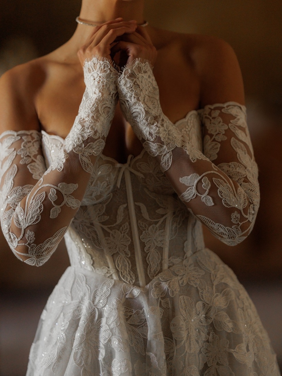 Tendências de vestidos de festa em renda para 2024