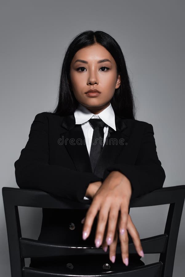 tatuagem oriental preta braço