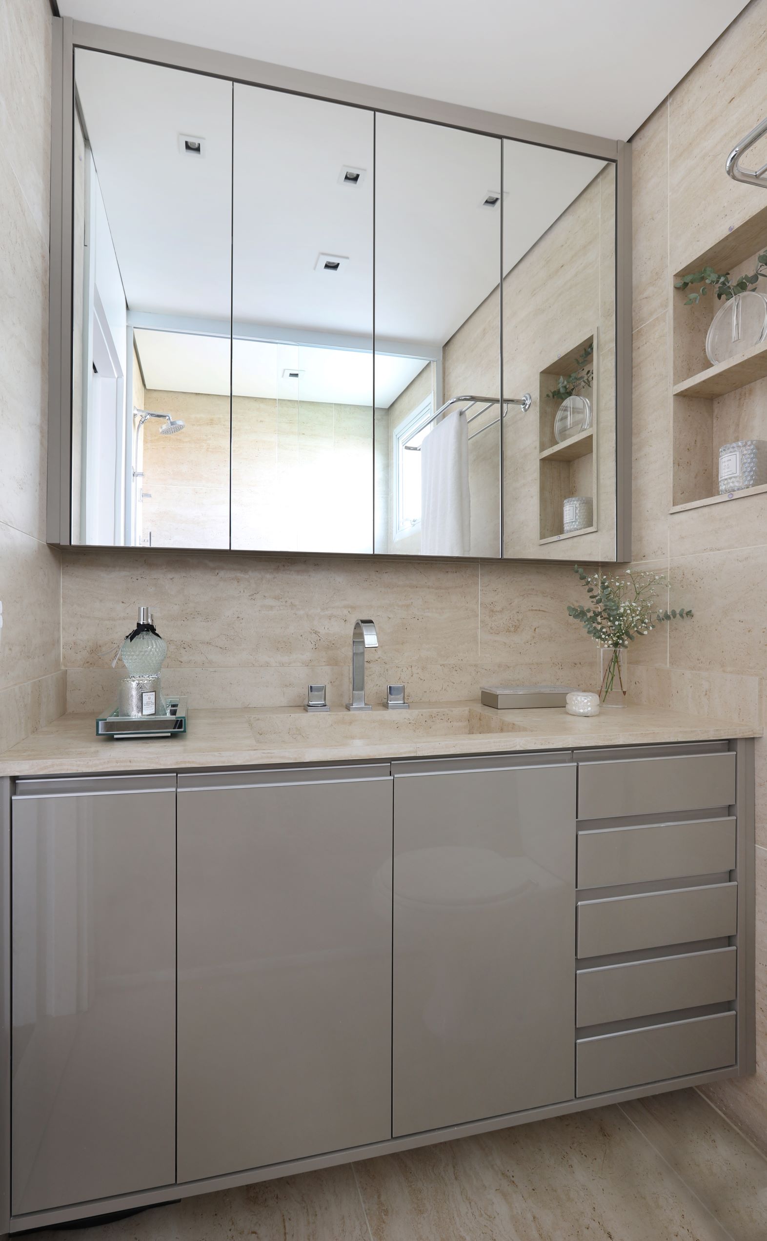 bancada porcelanato banheiro limpeza