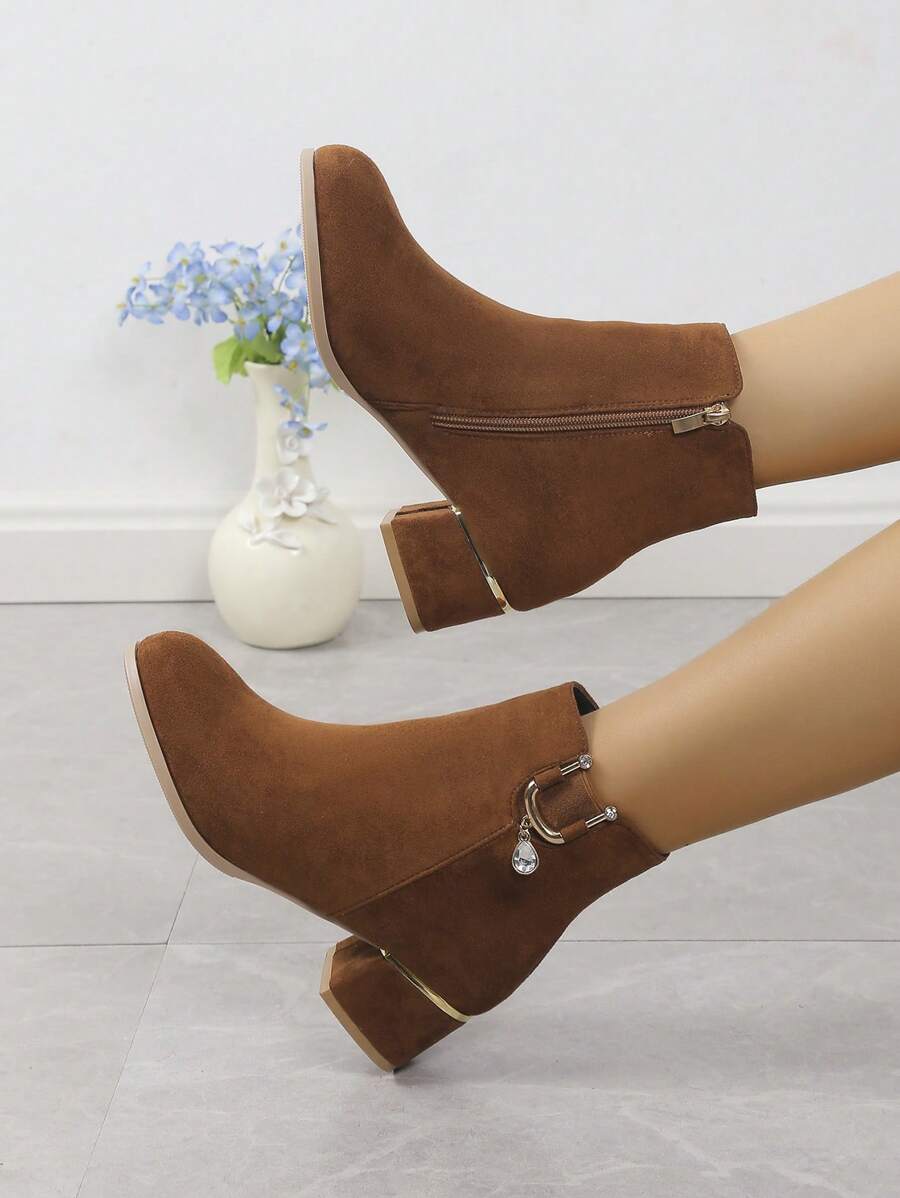 bota cano curto Arietto