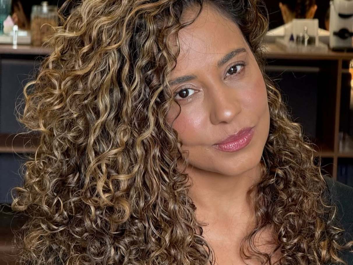 penteados para cabelo cacheado feminino