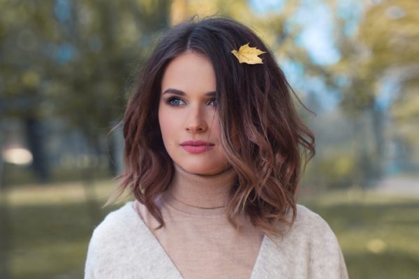chanel bico cabelo ondulado